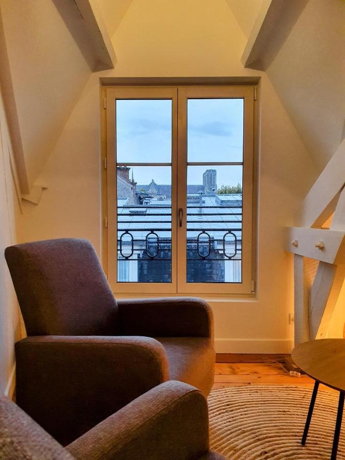 Appartement Premium Dans Une Belle Demeure - Hyper Centre-Ville De Reims Exterior foto